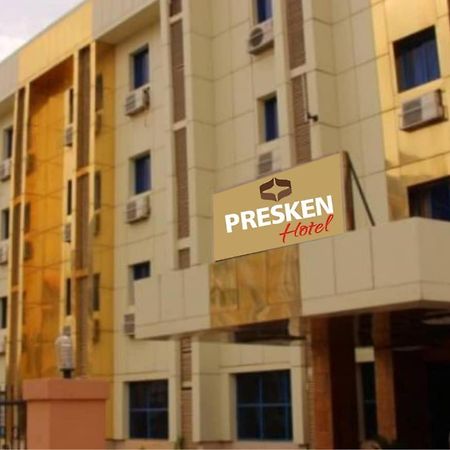 Presken Hotels @ Abuja Exteriör bild